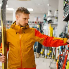 Gdzie kupić snowboard? Najlepsze miejsca i porady na zakupy