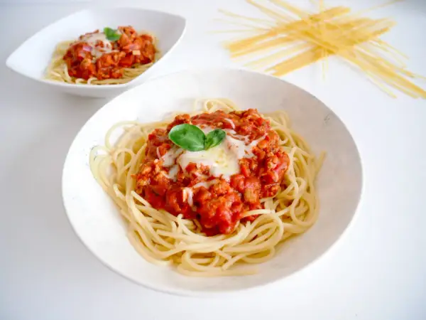 Zdrowe spaghetti: smaczne przepisy i pomysły na lekki obiad