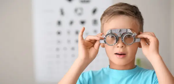 Zatroszcz się o wzrok swojego dziecka w Sierakowicach – eksperci od okulistyki dziecięcej czekają!
